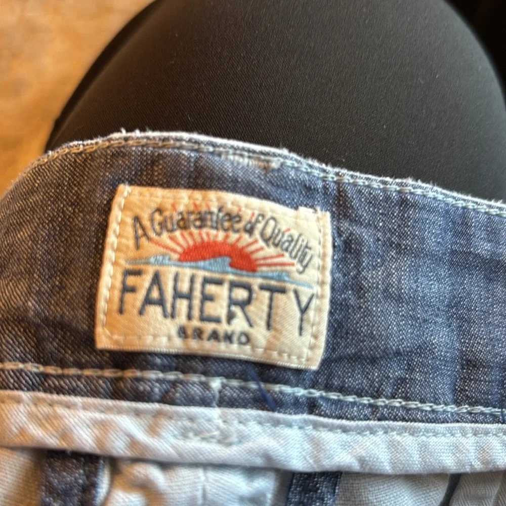 Faherty Men's Linen Blend Flat Front Shorts, Light Blue, Size 33